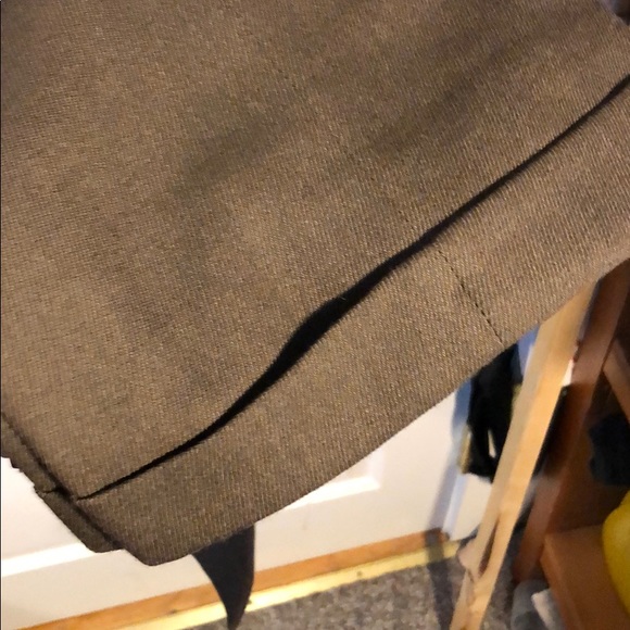 Used suit by Perry’s Ellis size 42